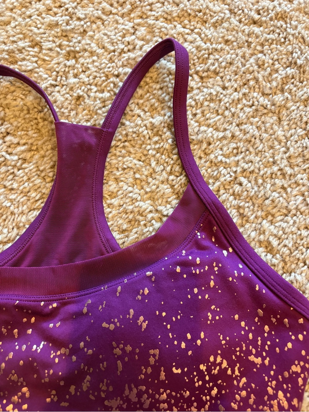 Purple cropped sports bra top with coppery print - Picture 2 of 7